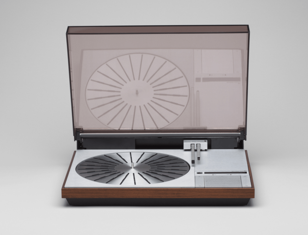 Beogram 4000 Record Player 1972 designed by Jacob Jensen